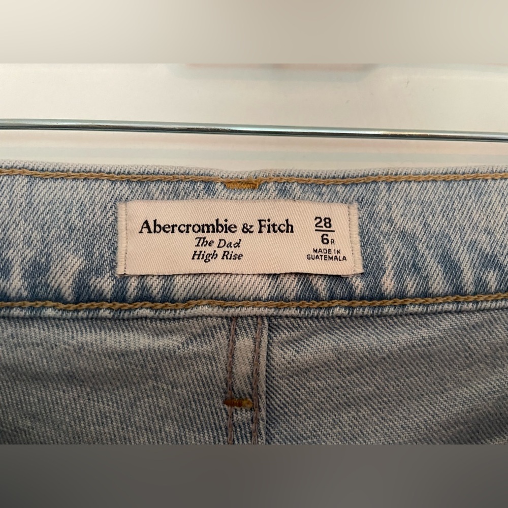Abercrombie & Fitch Distressed Dad Jean